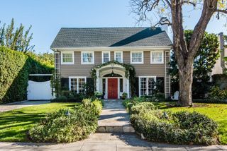 150 N Van Ness Ave | Sale Price: $2,97,5000