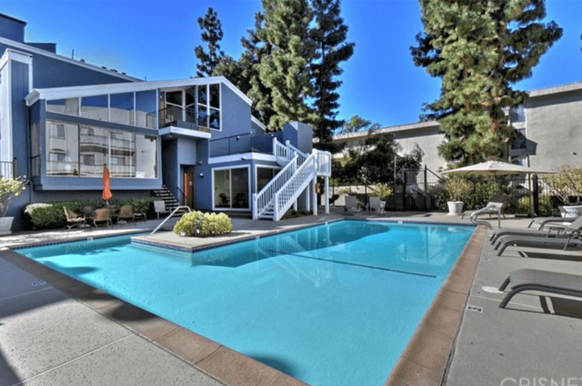 Encino condo for sale with pool