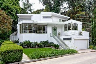 Streamline Modern Silverlake