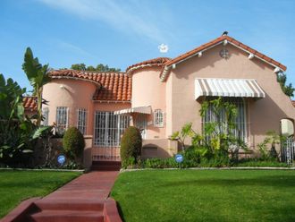 Spanish Colonial Revival Style Hancock Park